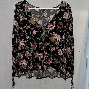 American Eagle Outfitters Black Floral Blouse